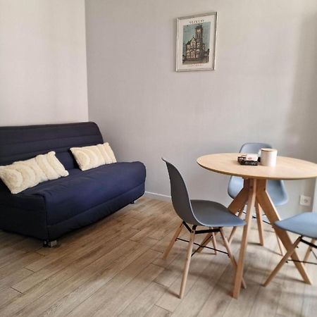 Appartement Au Coeur De Vezelay - Galerie 10 Kültér fotó