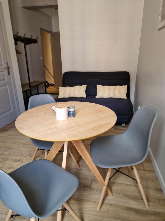 Appartement Au Coeur De Vezelay - Galerie 10 Kültér fotó