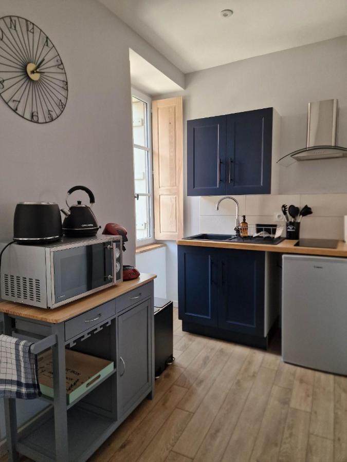 Appartement Au Coeur De Vezelay - Galerie 10 Kültér fotó